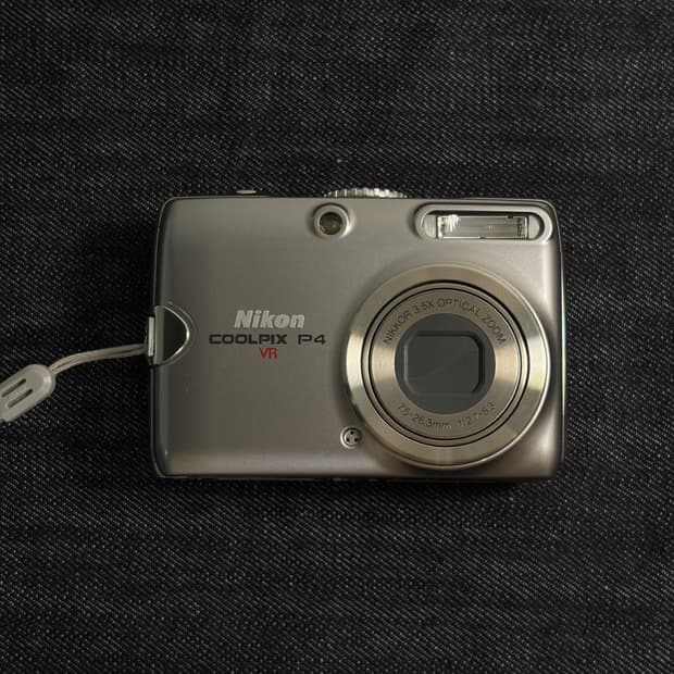 민트급) 니콘 쿨픽스 p4 풀박스