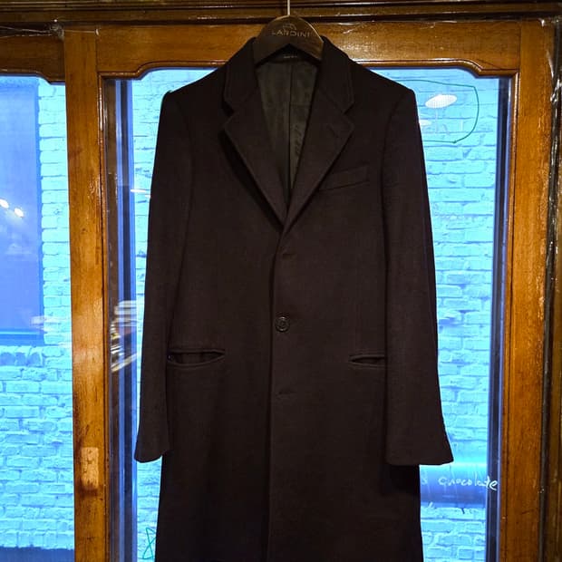 엠포리오 아르마니 코트