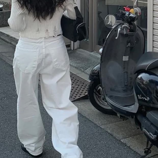 흰색 와이드팬츠