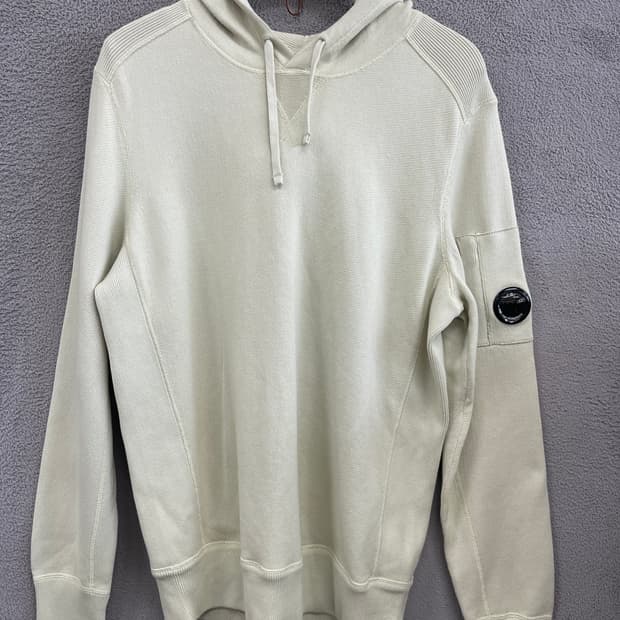C.P. Company 후드 새상품 50size(L)