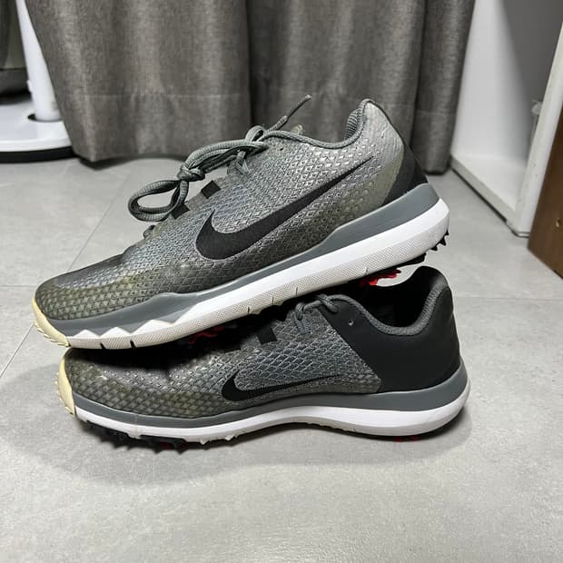 [260] 나이키 타이거우즈 골프화