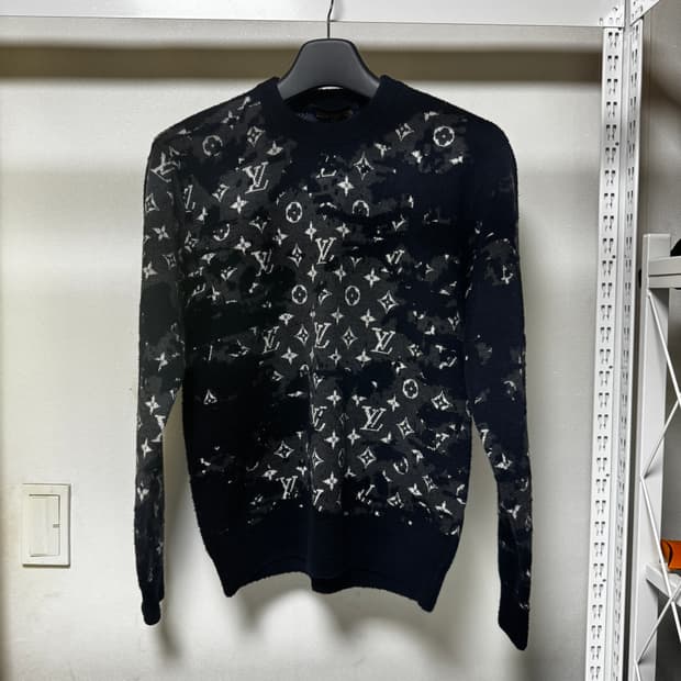 루이비통 디스트레스드 모노그램 니트 S