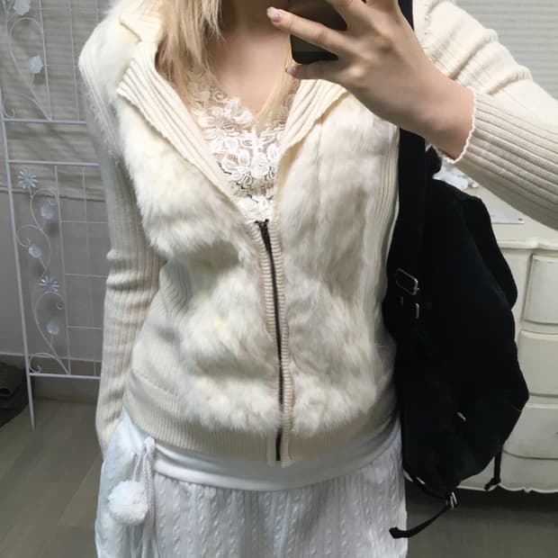 jpn vintage ivory fur knit zip-up