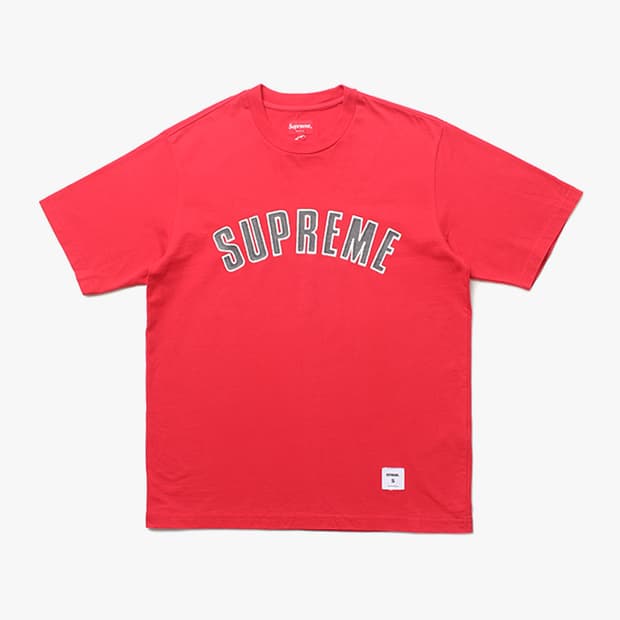SUPREME "Red T-Shirts"