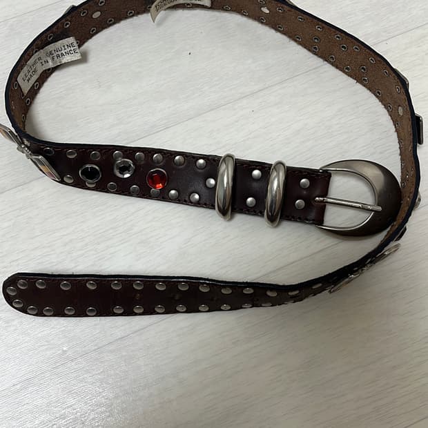 웨스턴 빈티지 스터드 아일렛 벨트 (프랑스)