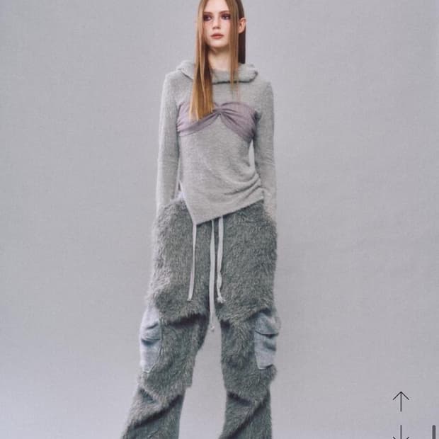 Somsoc 솜속 레이스 후디드 탑 gray