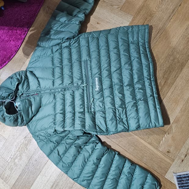 슈프림 마이크로다운 하프집후드 풀오버 올리브 - 23FW