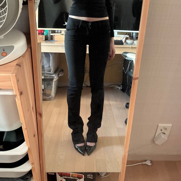 디젤 데드스탁 로우라이즈 부츠컷 진