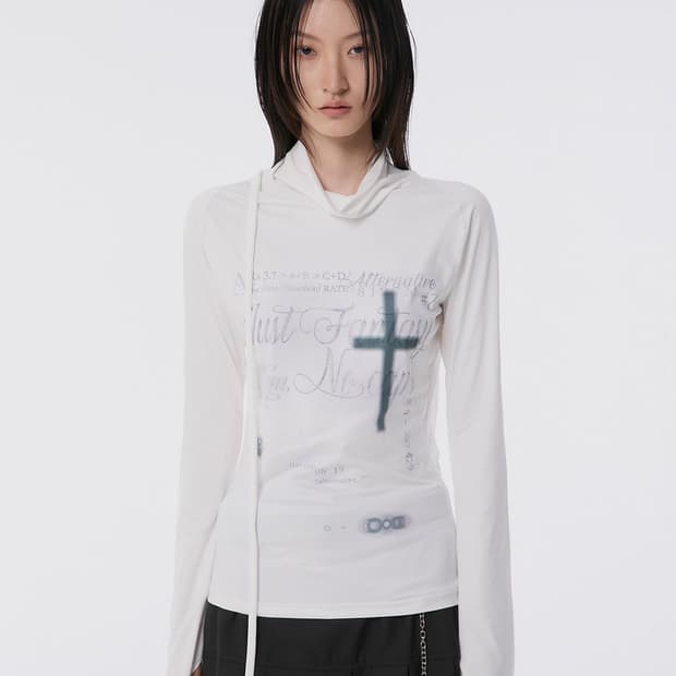 플레어업 컷아웃 터틀넥 롱슬리브 화이트