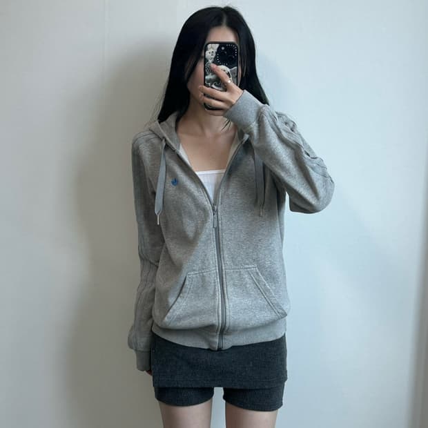아디다스 자수로고 그레이 후드집업