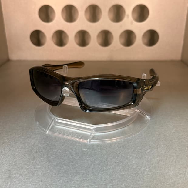 오클리 Monster Dog 몬스터독 (2006)