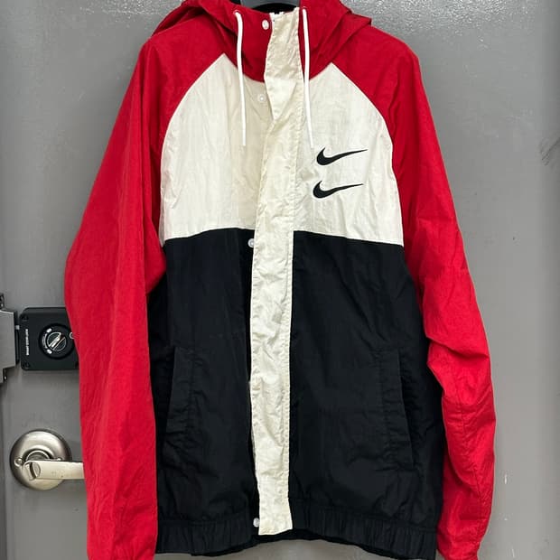 나이키 더블 스우시 바람막이 XL