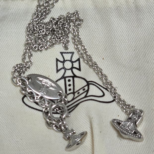 비비안웨스트우드 오슬로 목걸이