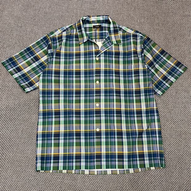 BEAMS 하프셔츠(M)