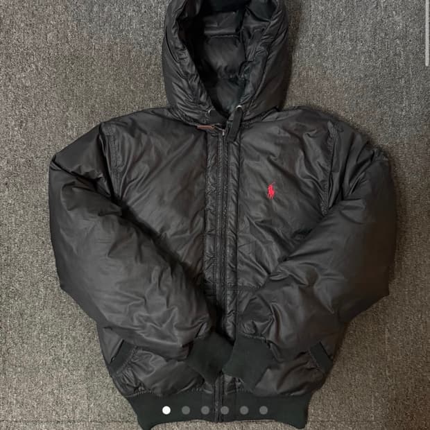 이런 폴로 패딩 구합니다