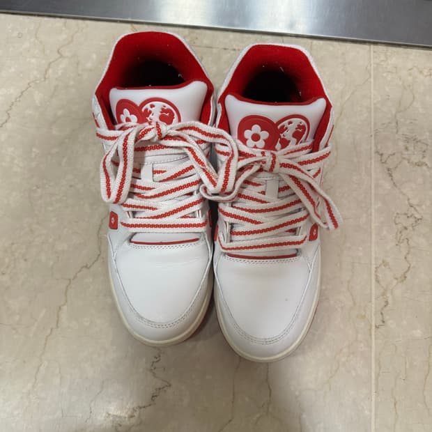 Vandy the pink 트레이너 280 사이즈 판매합니다