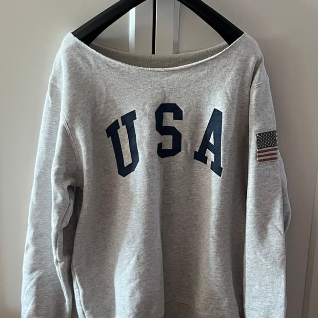 브랜디멜빌 원숄더 맨투맨 