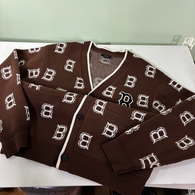 S 95 MLB 브라운 패턴 가디건