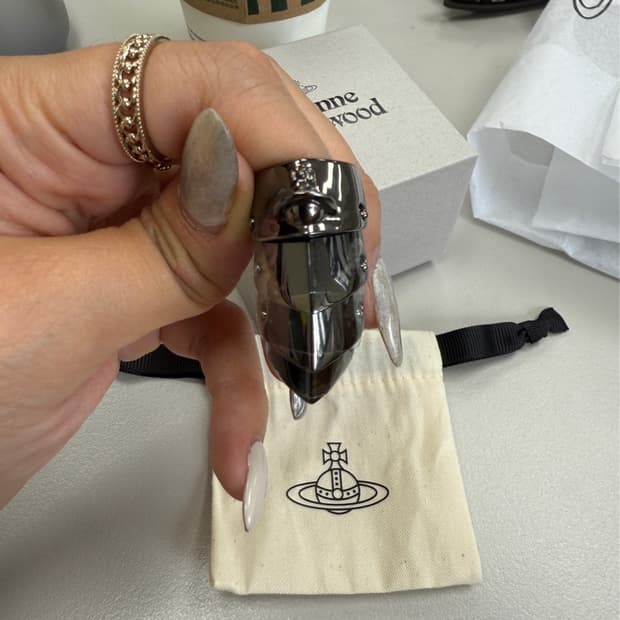 비비안 웨스트우드 아머 반지 건메탈 풀박스