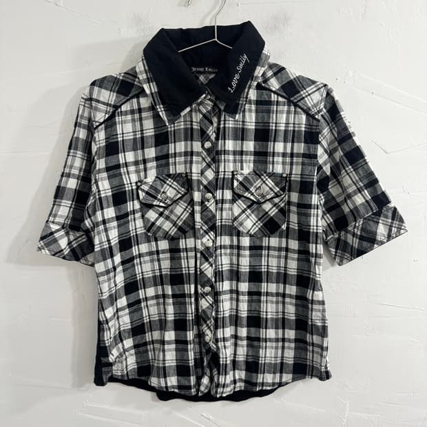 y2k shirt detail top