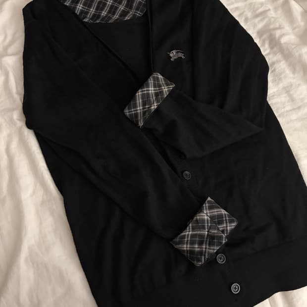 버버리 블루라벨 블랙 가디건 stc빈티지 진리 히메갸루 라떼갸루 비비안