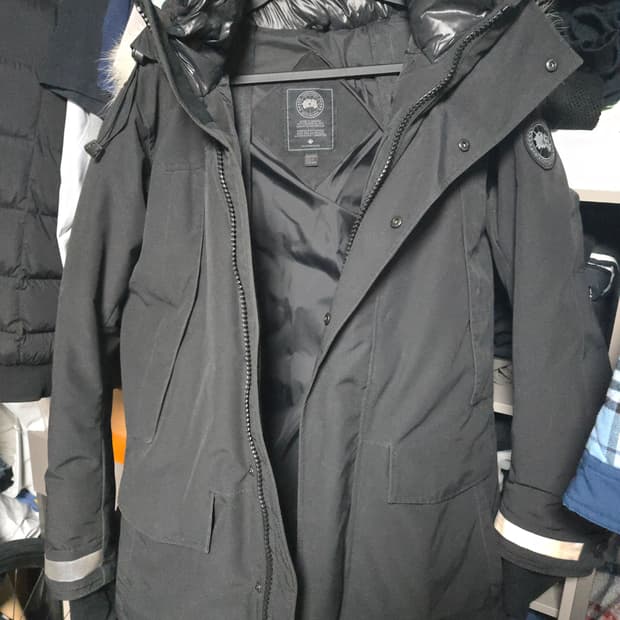 캐나다 구스 블랙  L 