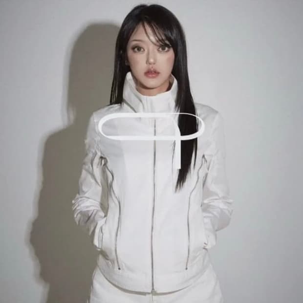 딥인블루 자켓 화이트