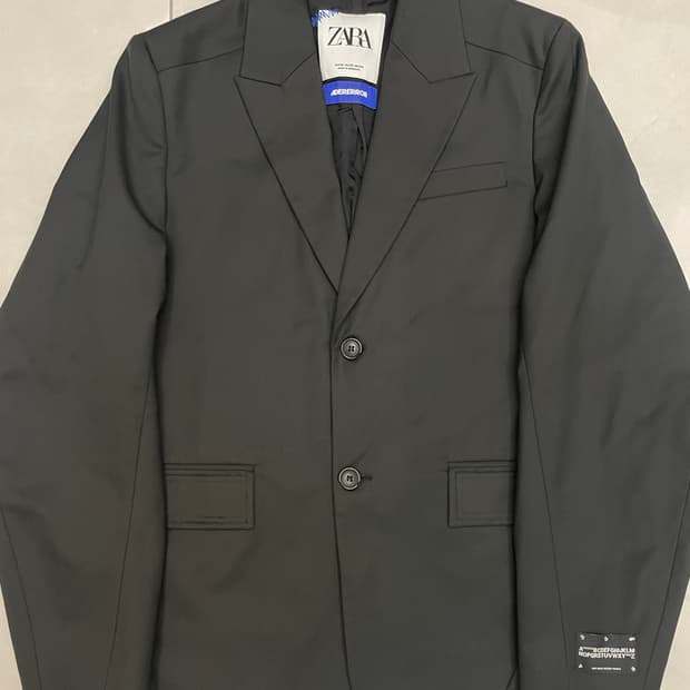 아더에러 자라 블레이저 블랙 자더에러