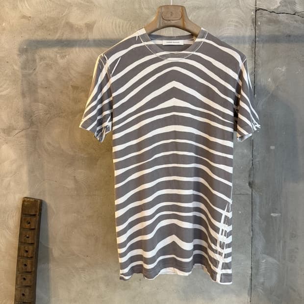 피에르 발망 크루넥 티셔츠 100