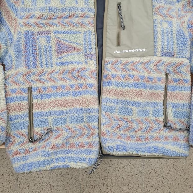 Thisisneverthat 후리스