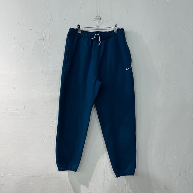 나이키 솔로스우시 조거팬츠 XL