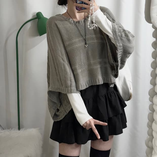 그레이 스트라이프 오버핏 니트