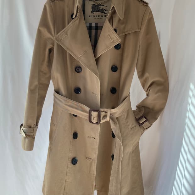 상태좋음) 정품 버버리 런던 여성 트렌치코트 베이지