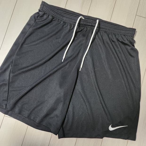 새상품급)나이키 드라이 핏 파크 3 숏 러닝 반바지 (BV6855-010