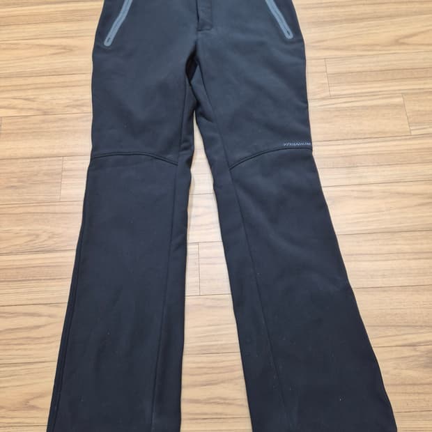 컬럼비아 여성 등산 바지 블랙 색상입니다. 사이즈는 65(S)이고, 허리