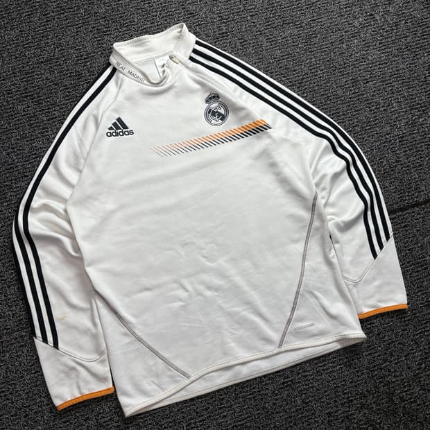 아디다스 레알마드리드 13-14 레트로 트레이닝 탑 2210