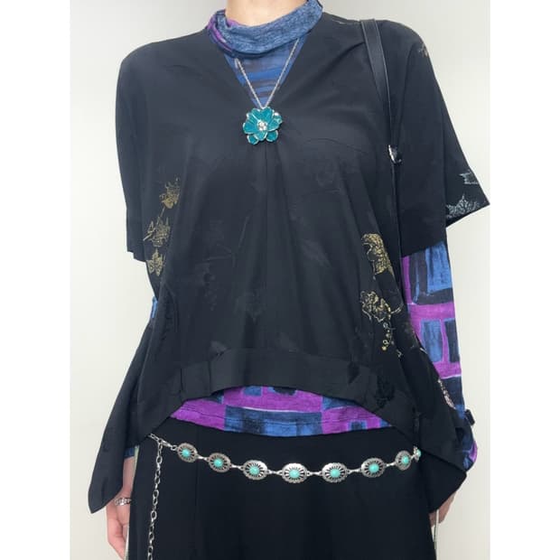 빈티지 오리엔탈 블랙 반팔