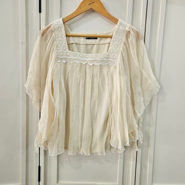 레이스 블라우스 아이보리