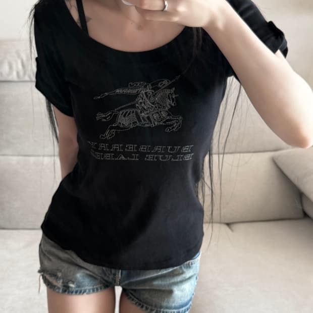 Burberry 버버리 블루라벨 빅로고 블랙 반팔