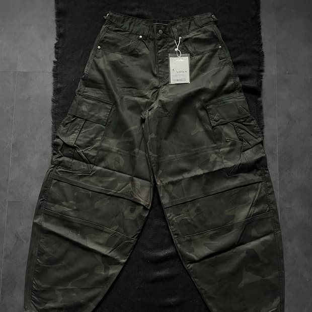 IDWS 카고팬츠