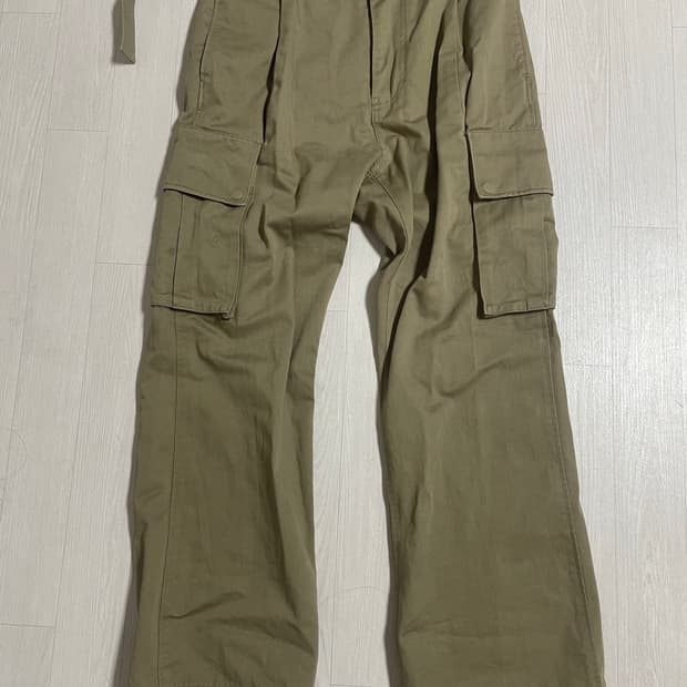 솔리드 옴므 21ss