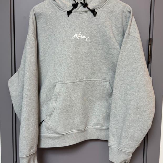 민트급) 나이키 acg 돌핀 후드티 2xl 그레이