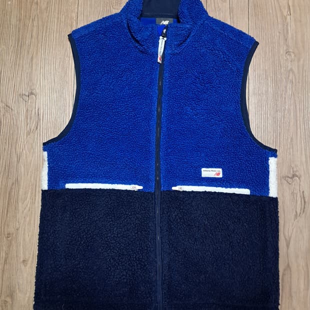 뉴발란스 뽀글이 조끼 S