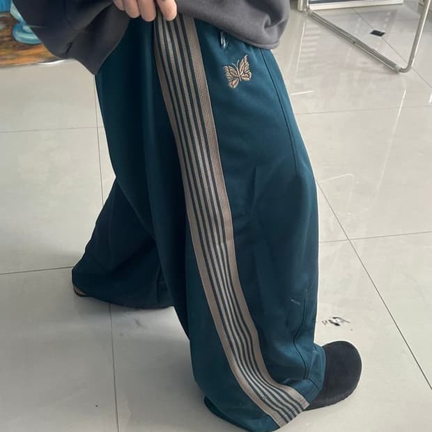 HD TRACK PANT HD 트랙 팬츠