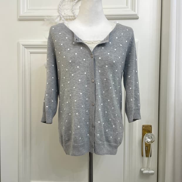 gray white dot embroidery puff cardigan