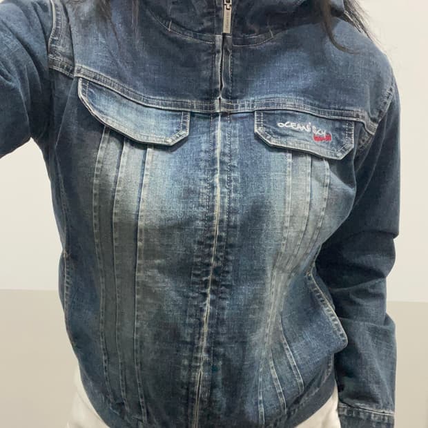 핀턱라인 워싱 데님 하이넥 후드자켓