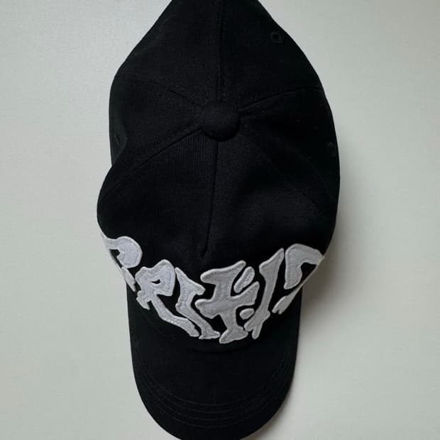 크리틱 고스 로고 캡