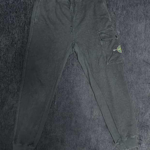 스톤아일랜드 블랙 스웻 조거 팬츠
