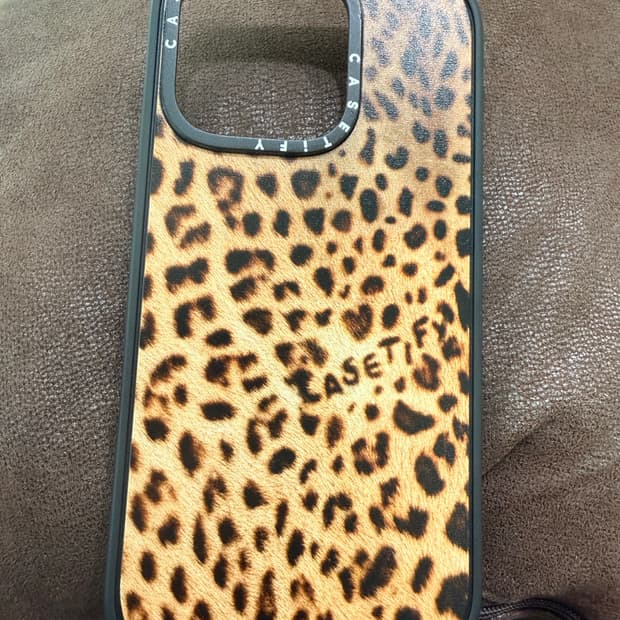 케이스티파이 아이폰16pro 레오파드 케이스