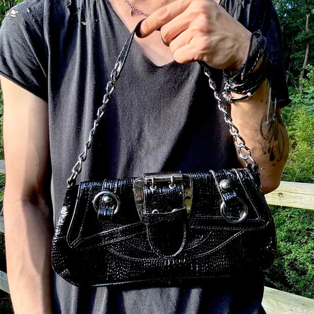 “Unknown” Y2K Design Buckle Black Bag